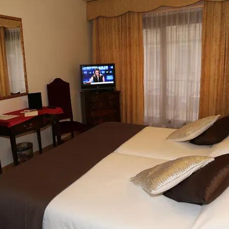 Excelsior Hotel 3*
