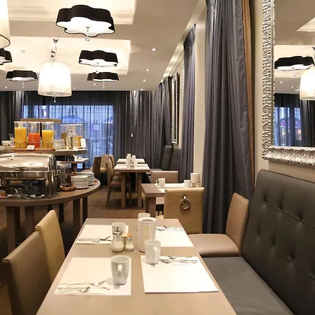 Hotel Excelsior