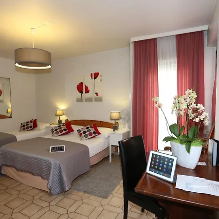 Excelsior Hotel 3*